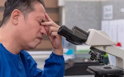 Jak uniknąć zmęczenia oczu w mikroskopii